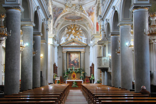 nicosia-interno_della_Cattedrale